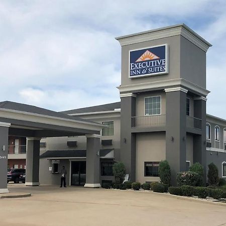 Executive Inn And Suites Joaquin Экстерьер фото